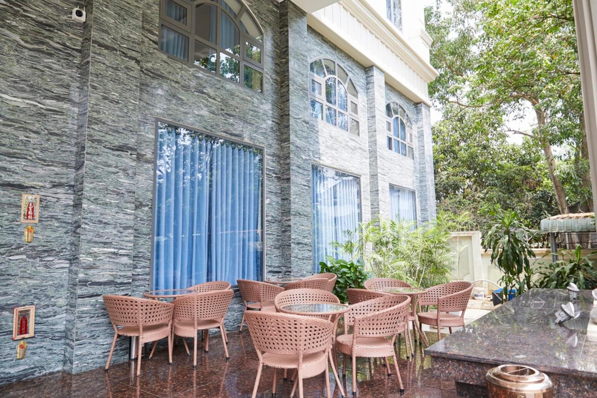 Khang Thinh Hotel Long Thanh Exterior photo
